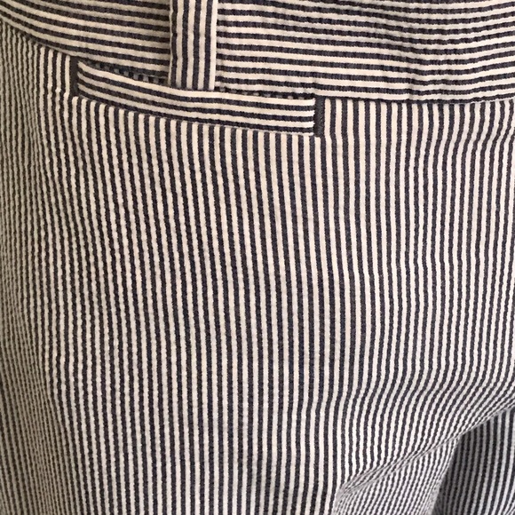 Talbots Capri pants. Striped.Size 10P. 100% cotton - Picture 2 of 7